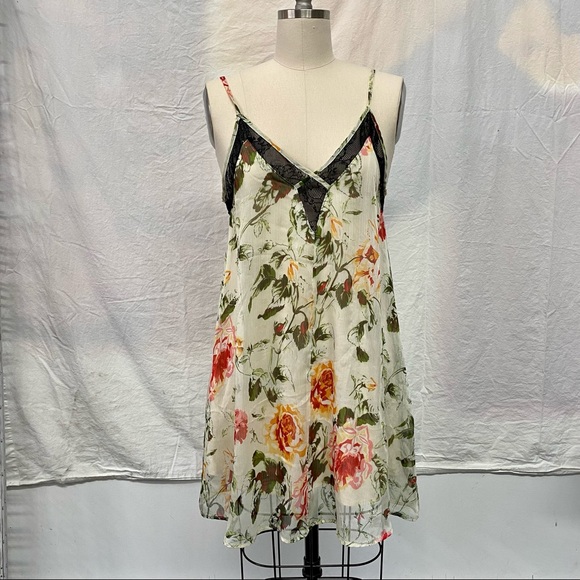 Beautiful Slip dress - Picture 1 of 7